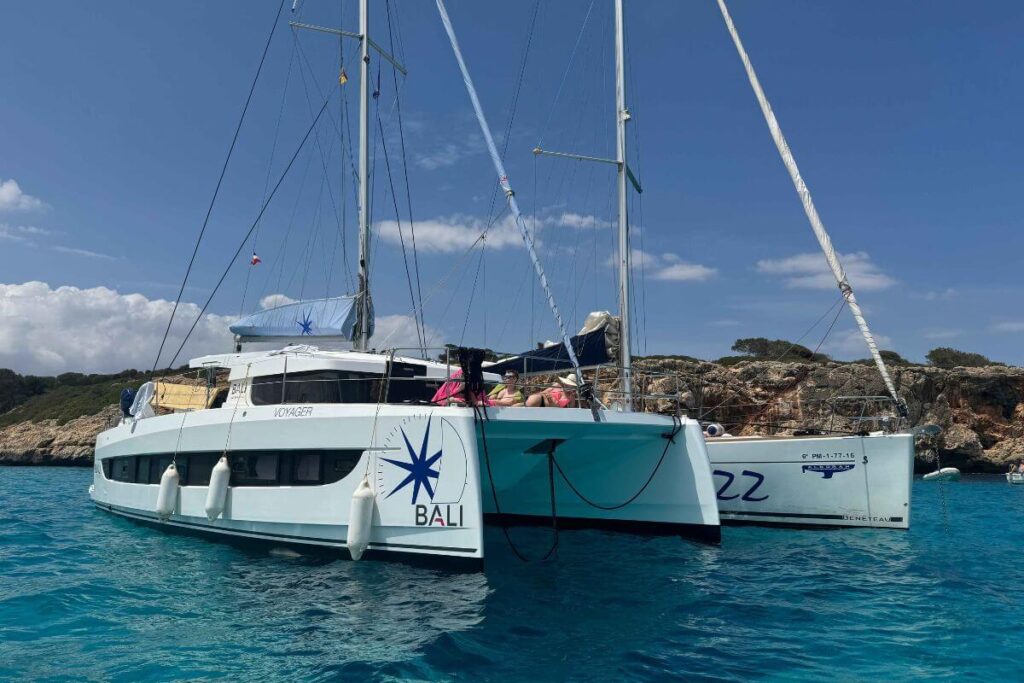 Flota Sailingmint eksploruje Baleary